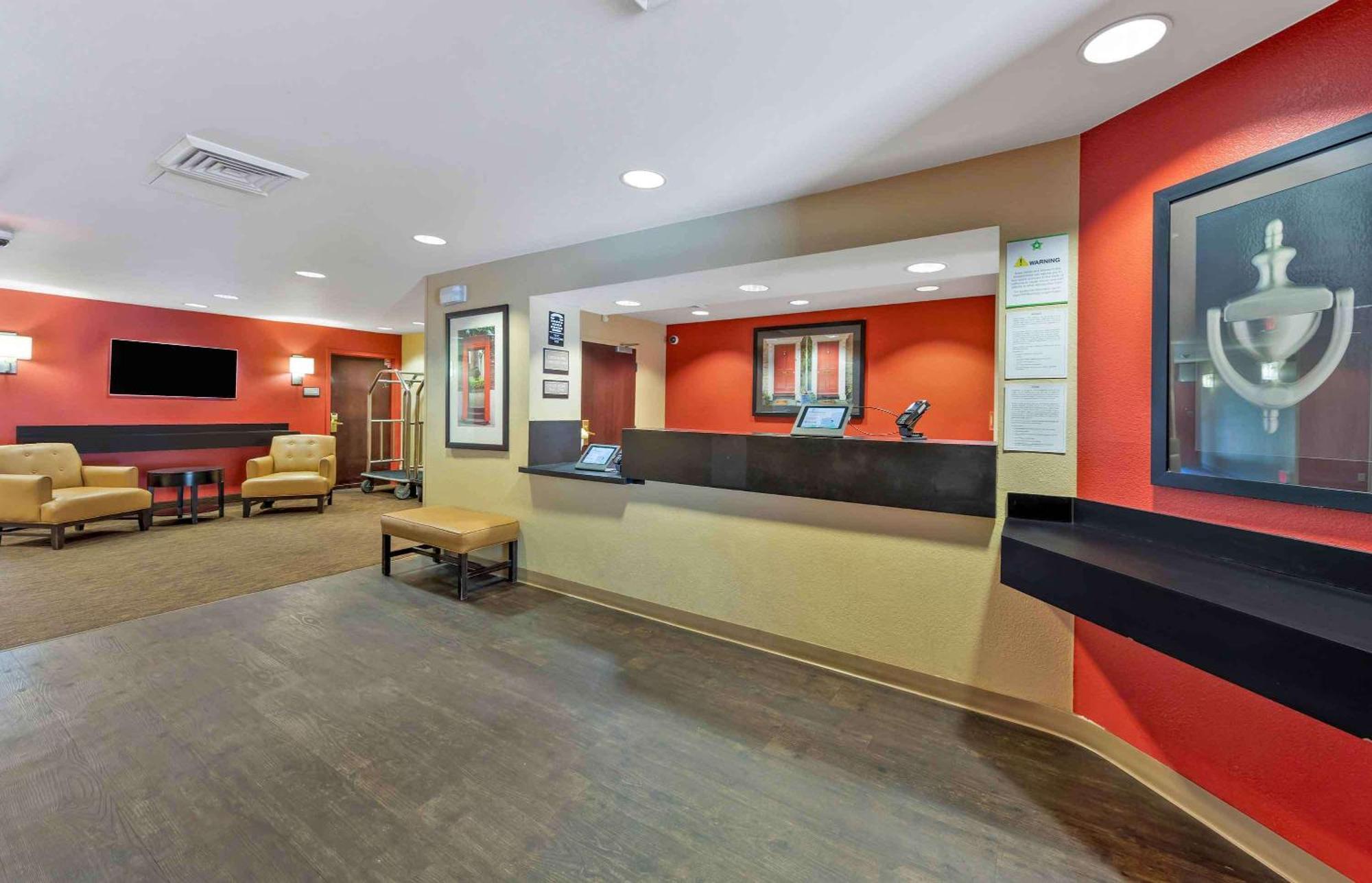 Extended Stay America Suites - Orlando - Convention Center - Universal Blvd Williamsburg Bagian luar foto